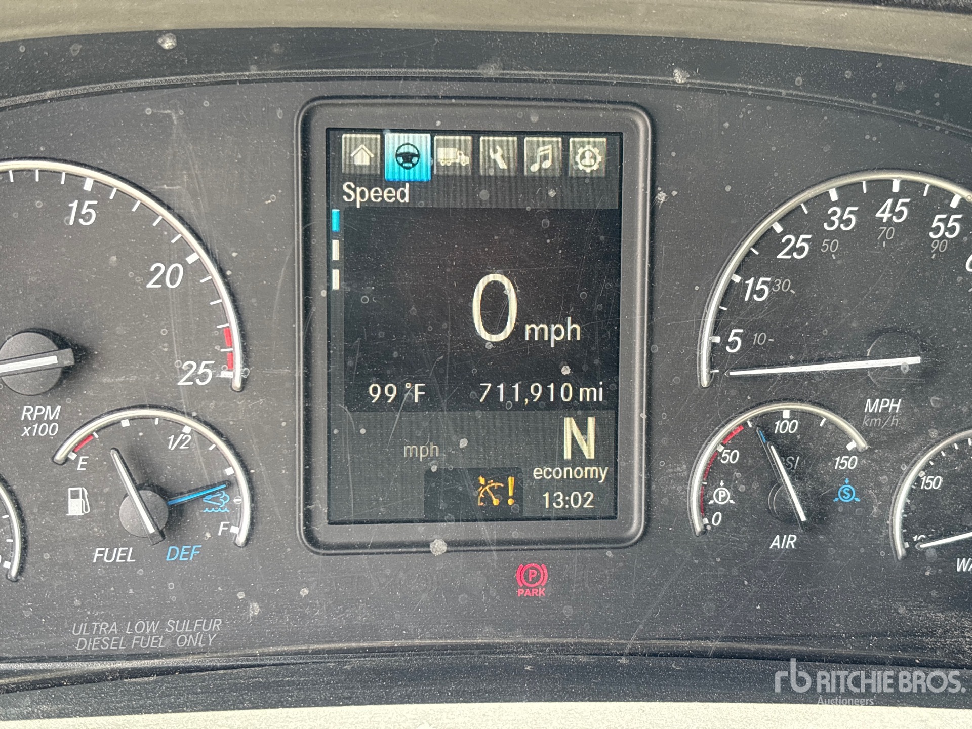 2020 Freightliner CASCADIA 126