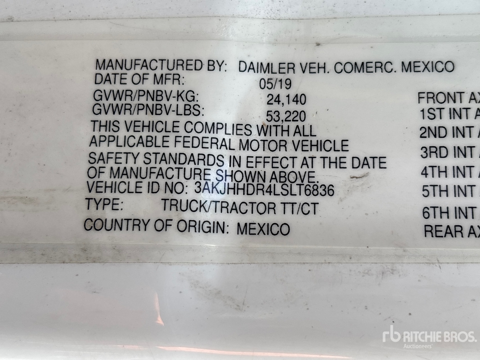 2020 Freightliner CASCADIA 126