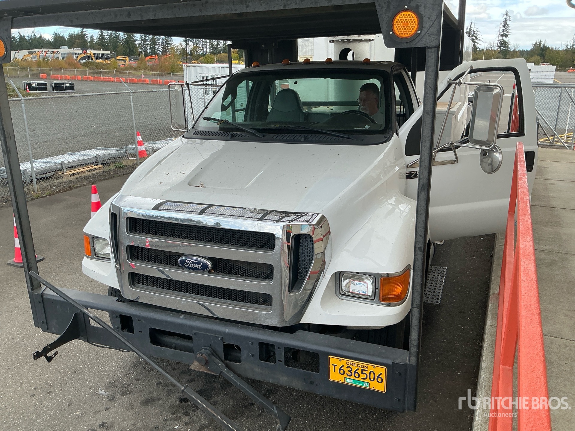 2012 Ford F-750