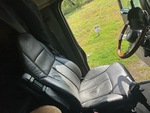 4 Transmision with Seats/armrests