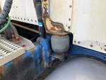 4 Underbody - Truck with Cab Suspension Air Bags