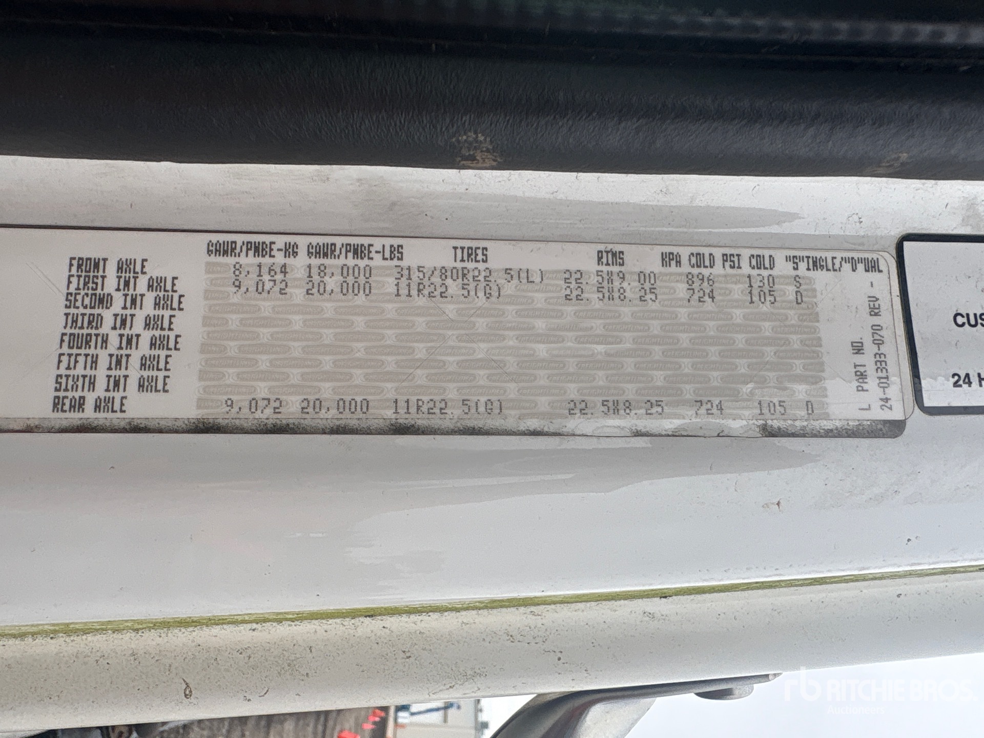 2008 Freightliner M2 106