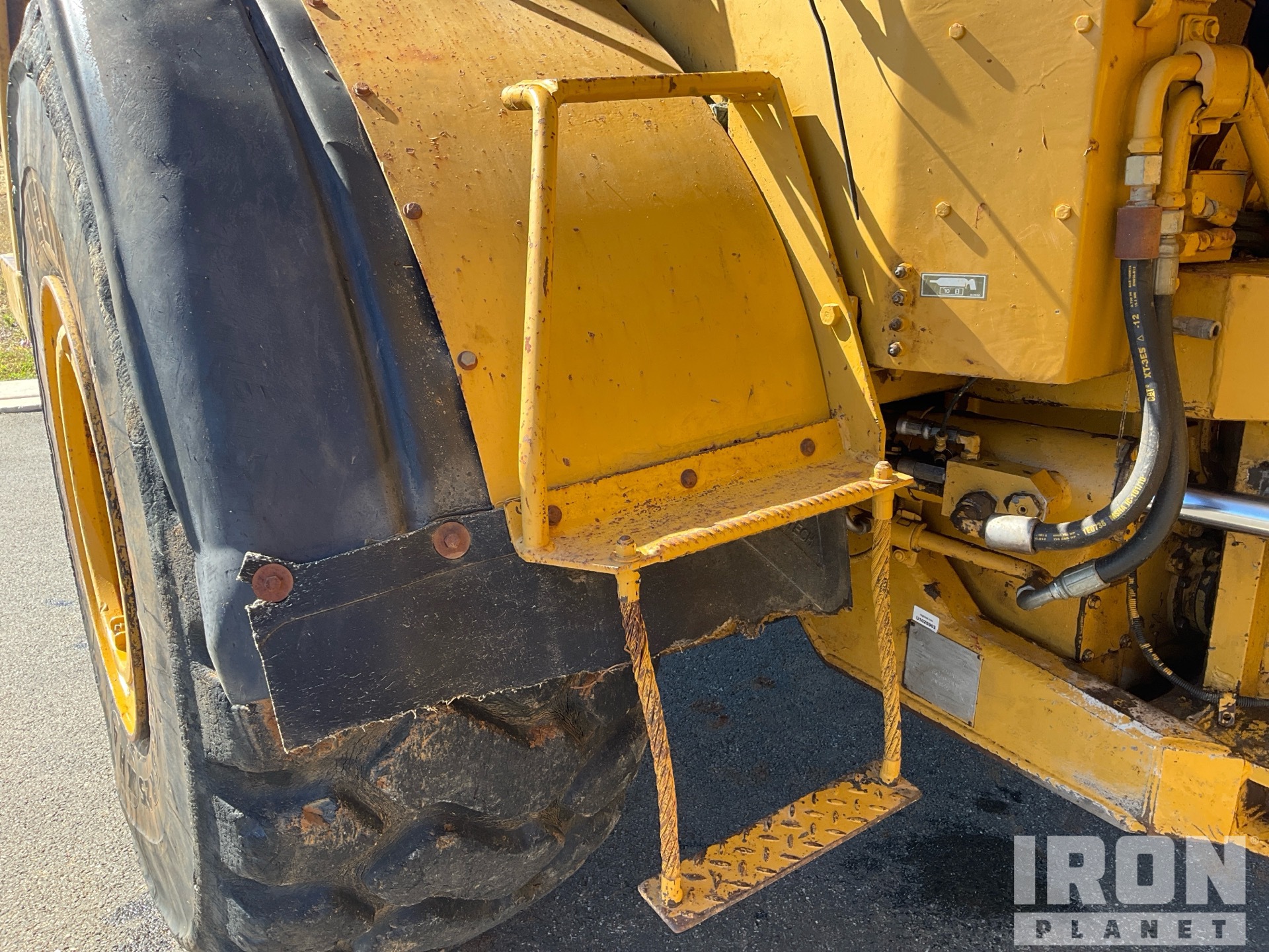 1984 Caterpillar D25C