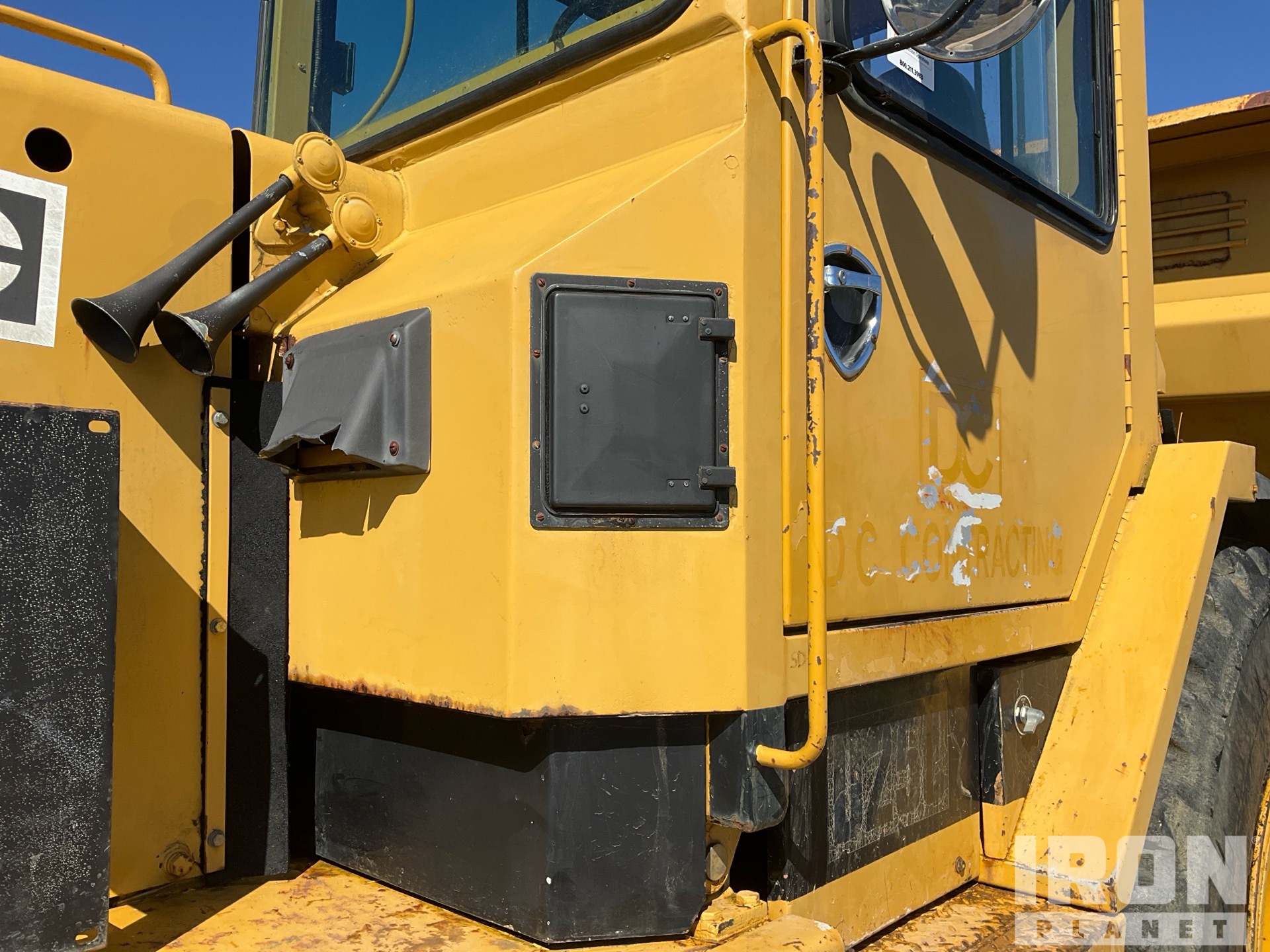 1984 Caterpillar D25C