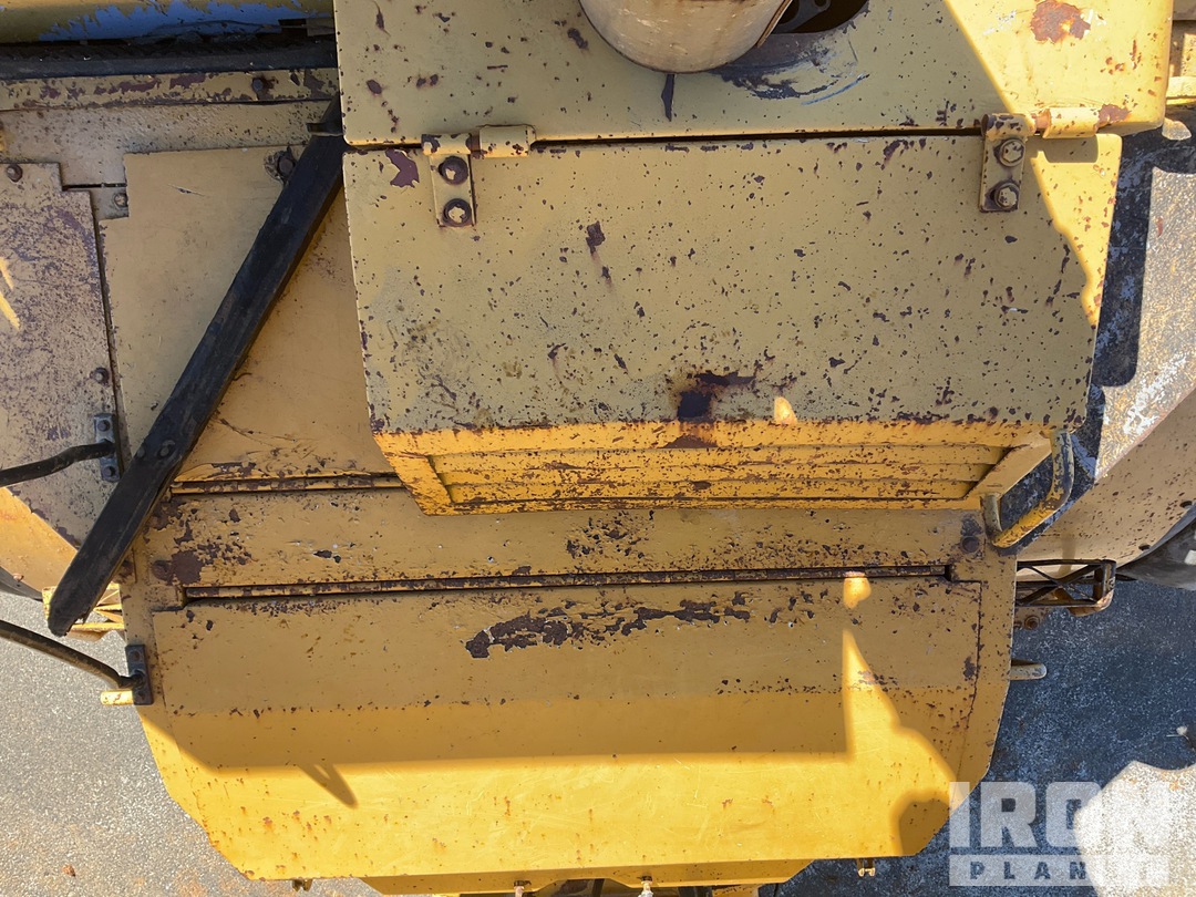 1984 Caterpillar D25C