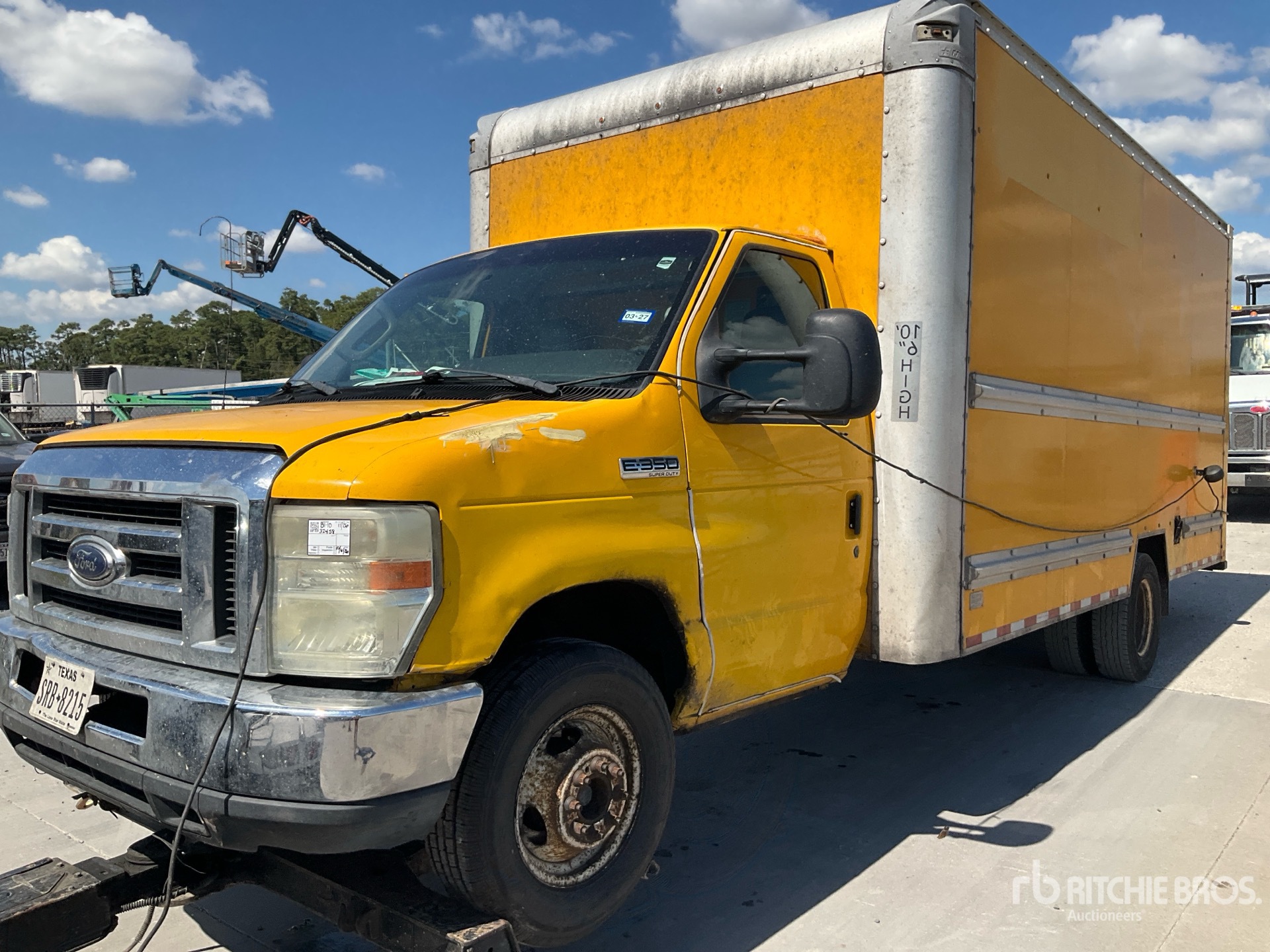 2015 Ford E-350