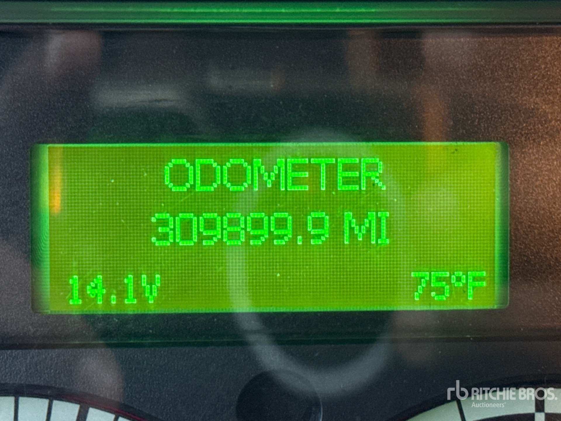 2019 Freightliner M2106