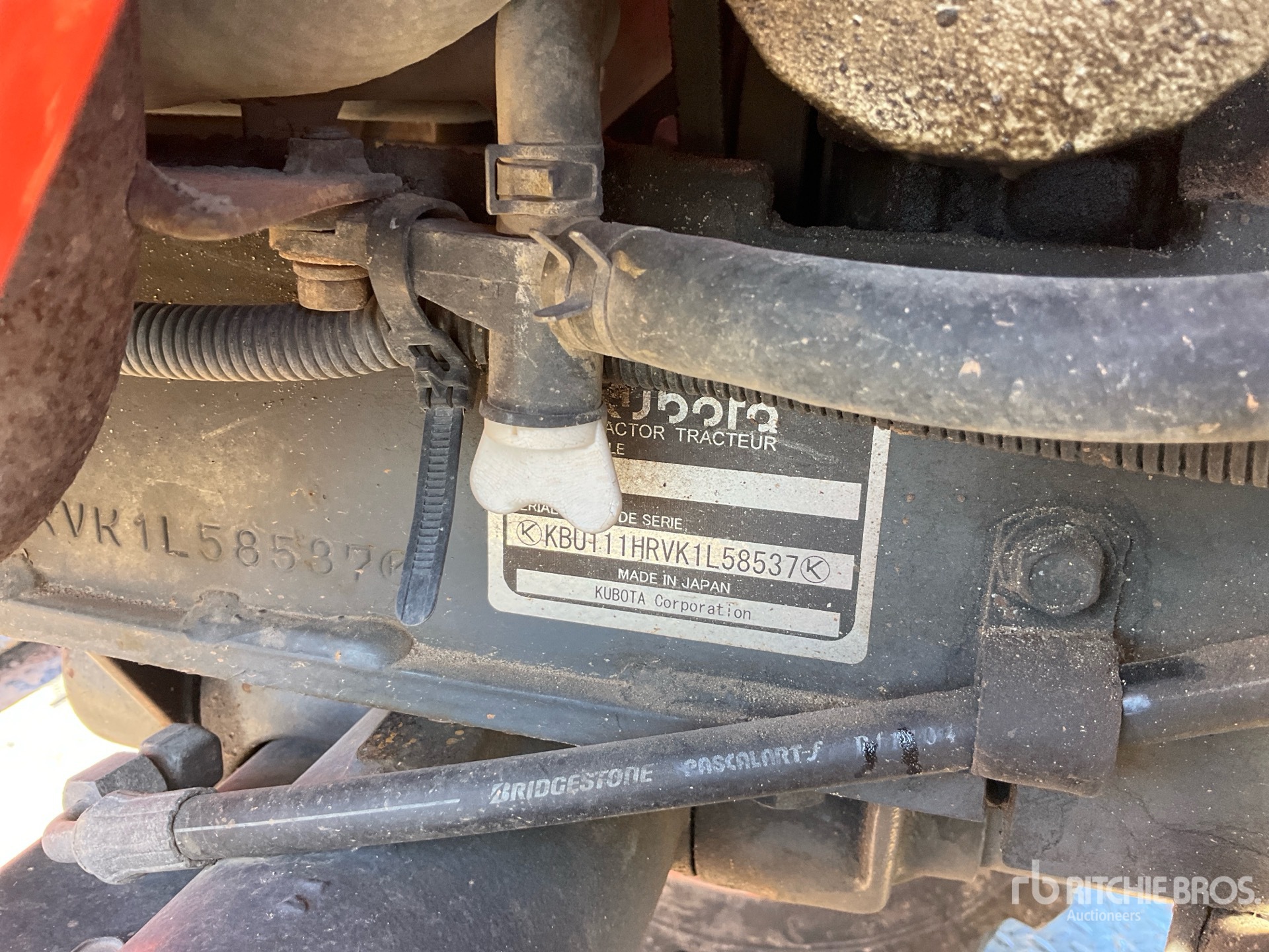 Kubota B26
