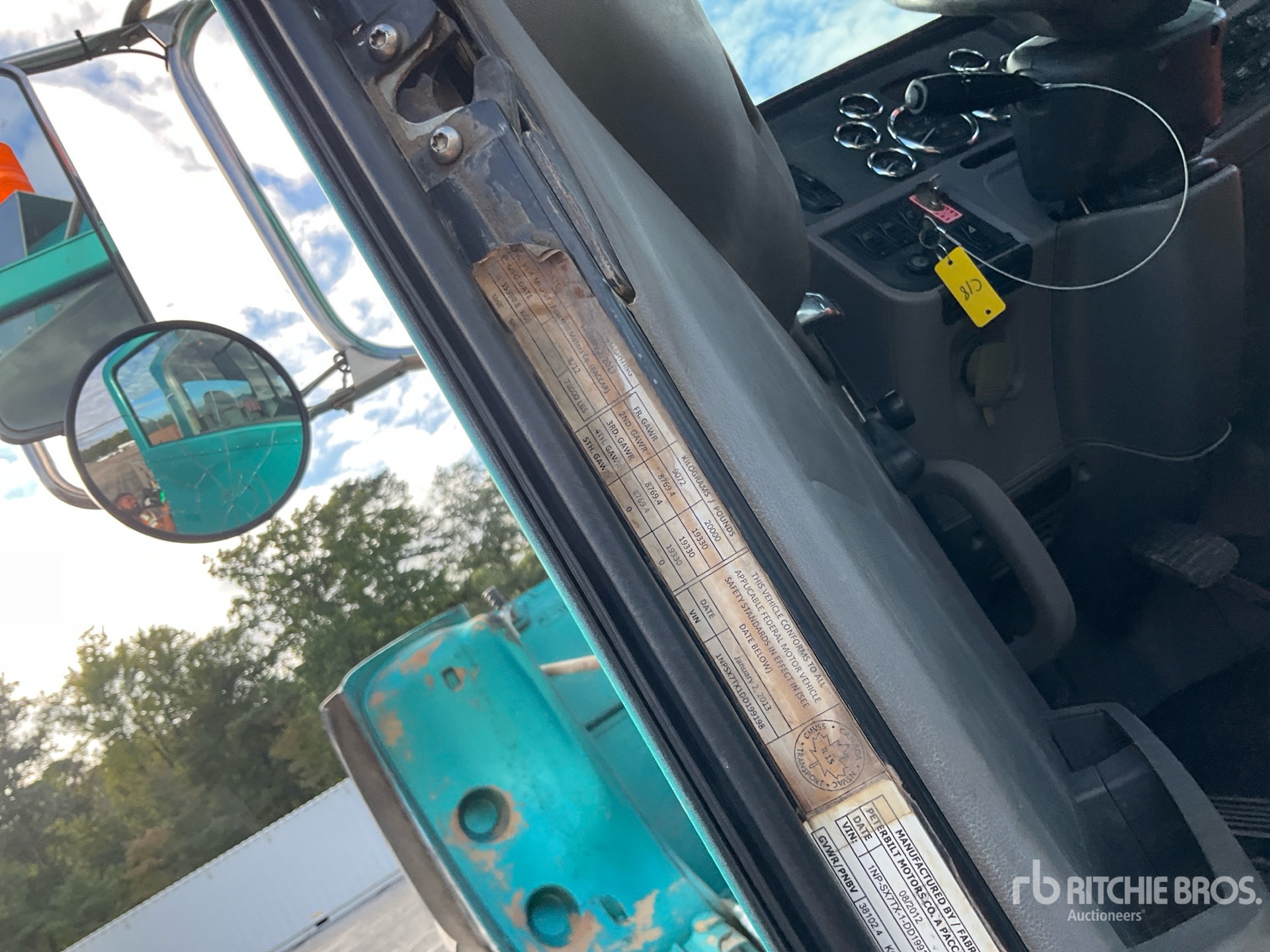 2013 Peterbilt 365