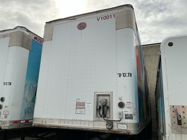 2011 Great Dane 28 ft with Liftgate Van Trailer
