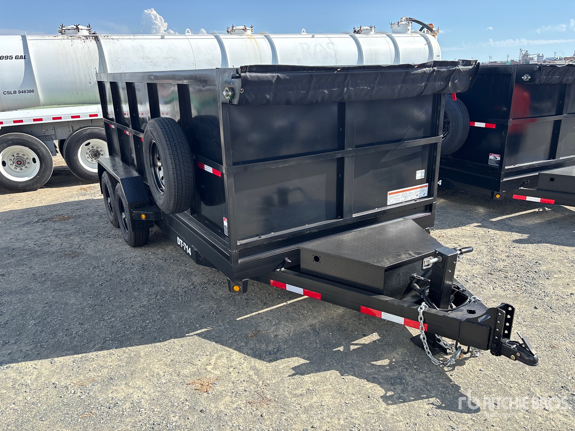 2027 DENTON 14 FT T/A