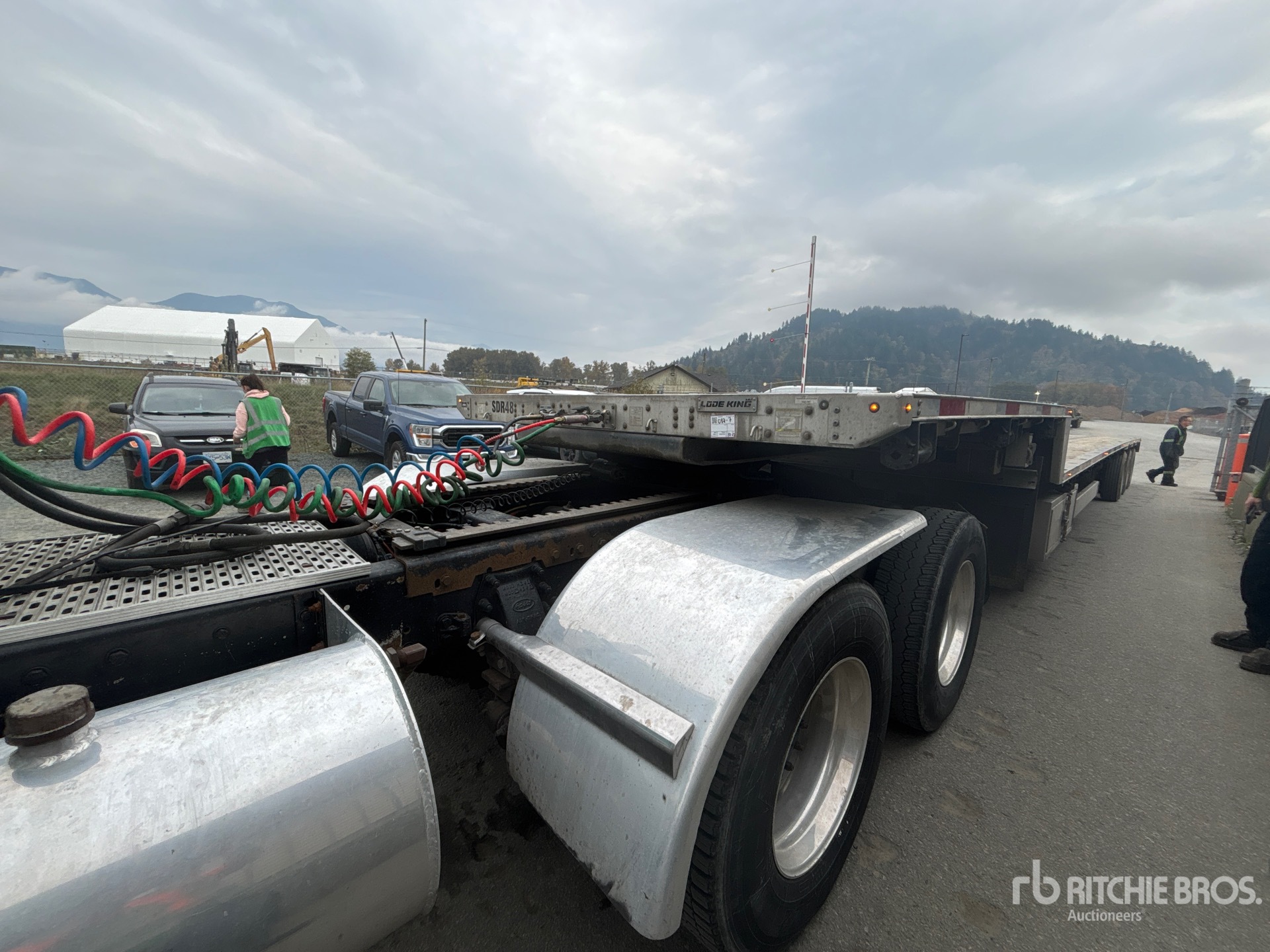 2024 Load King SDG533