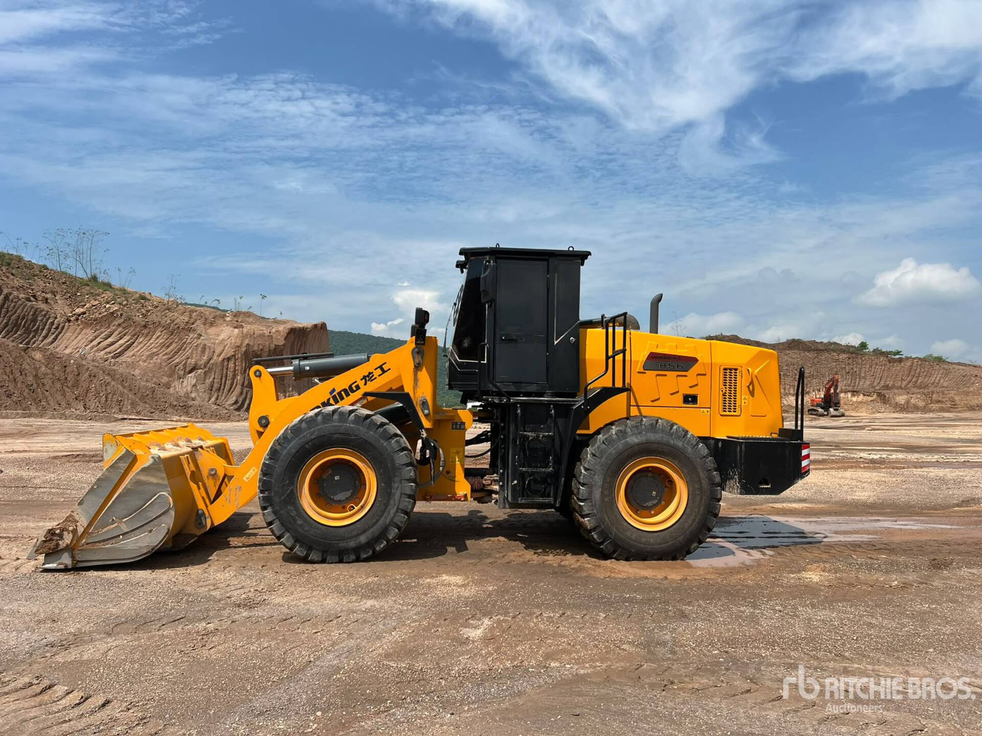2023 Lonking CDM856