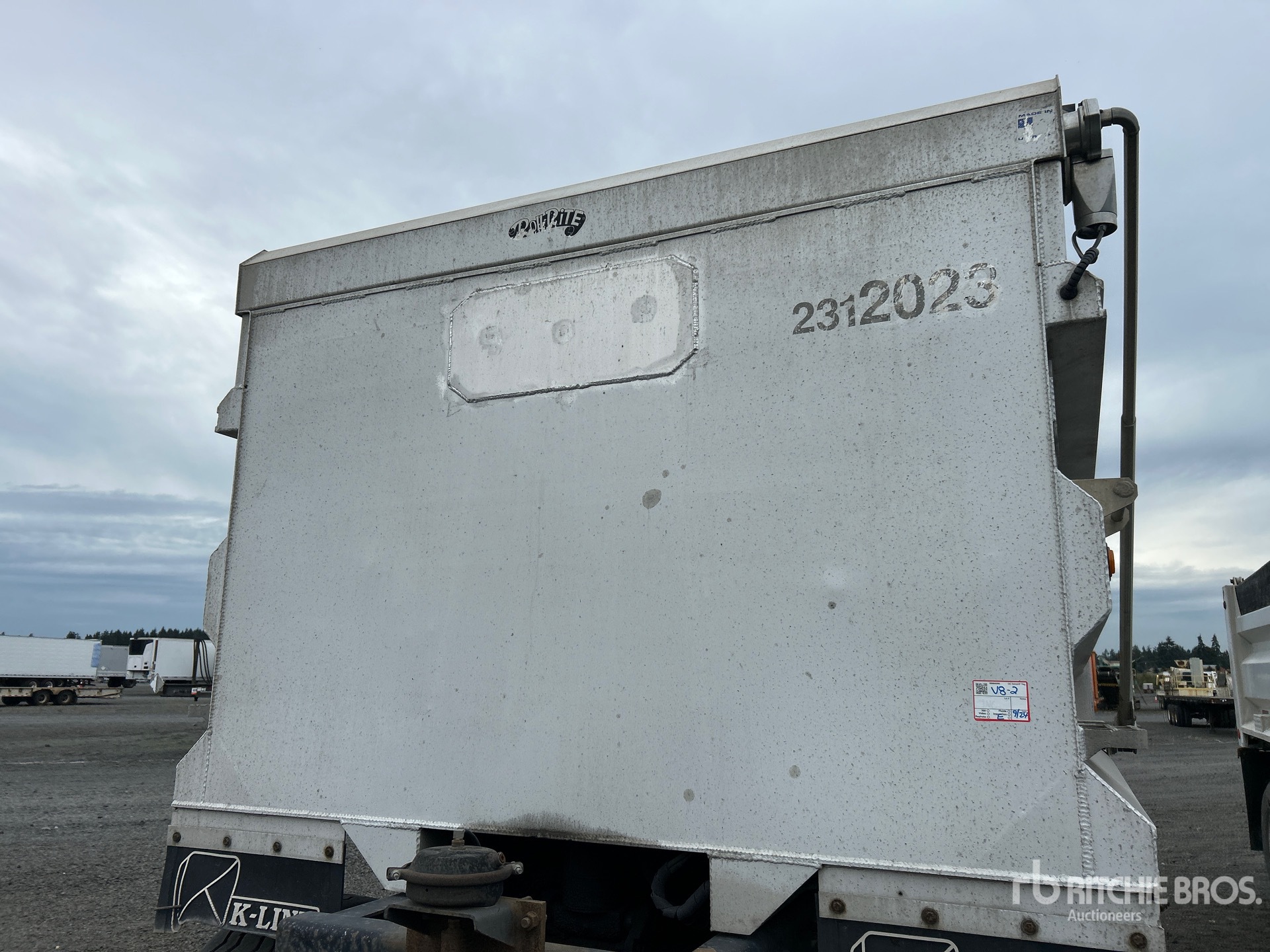 2006 K-Line 15 ft 6 in Tri/A Turntable