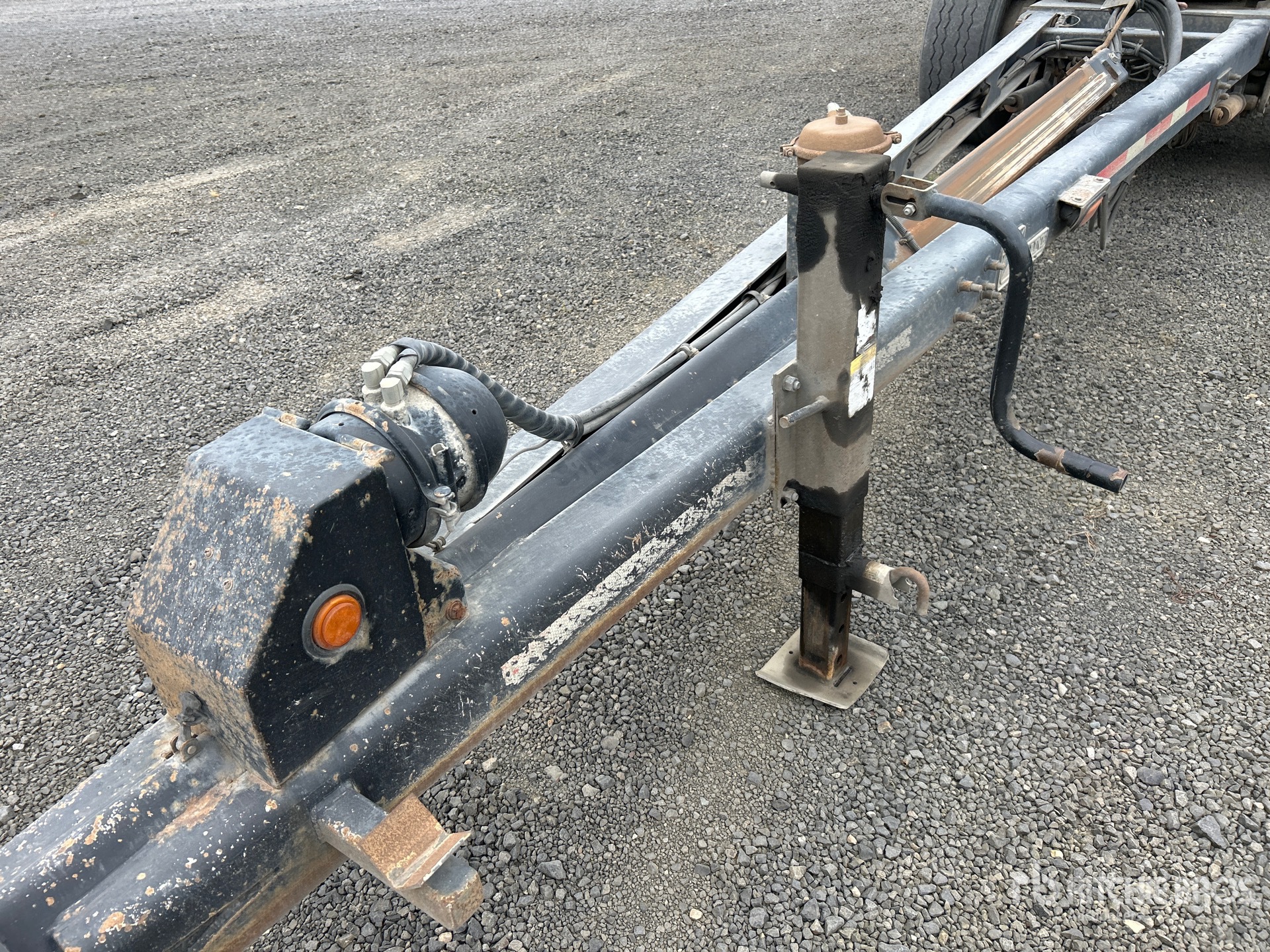 2006 K-Line 15 ft 6 in Tri/A Turntable