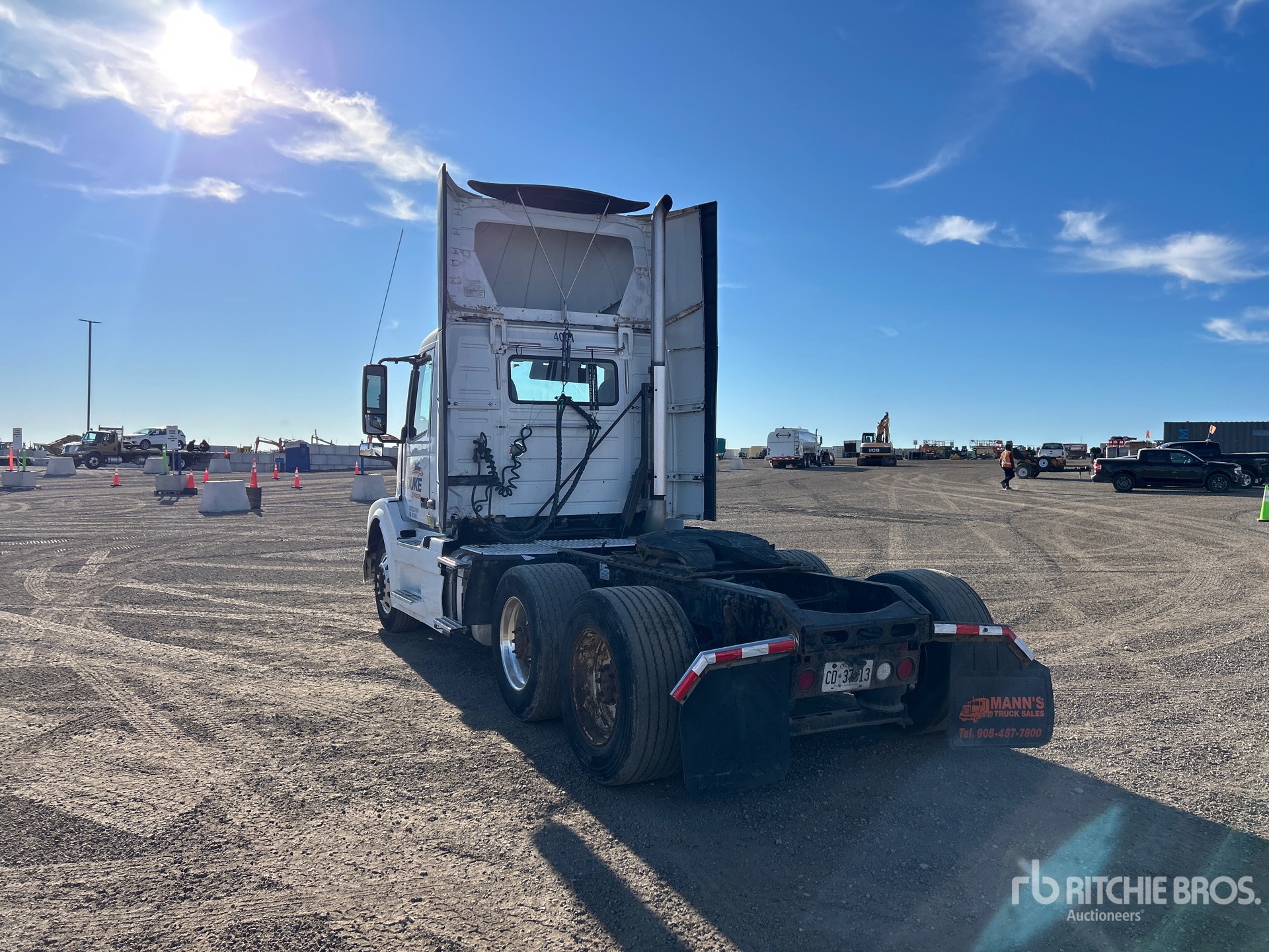2013 Volvo VNL