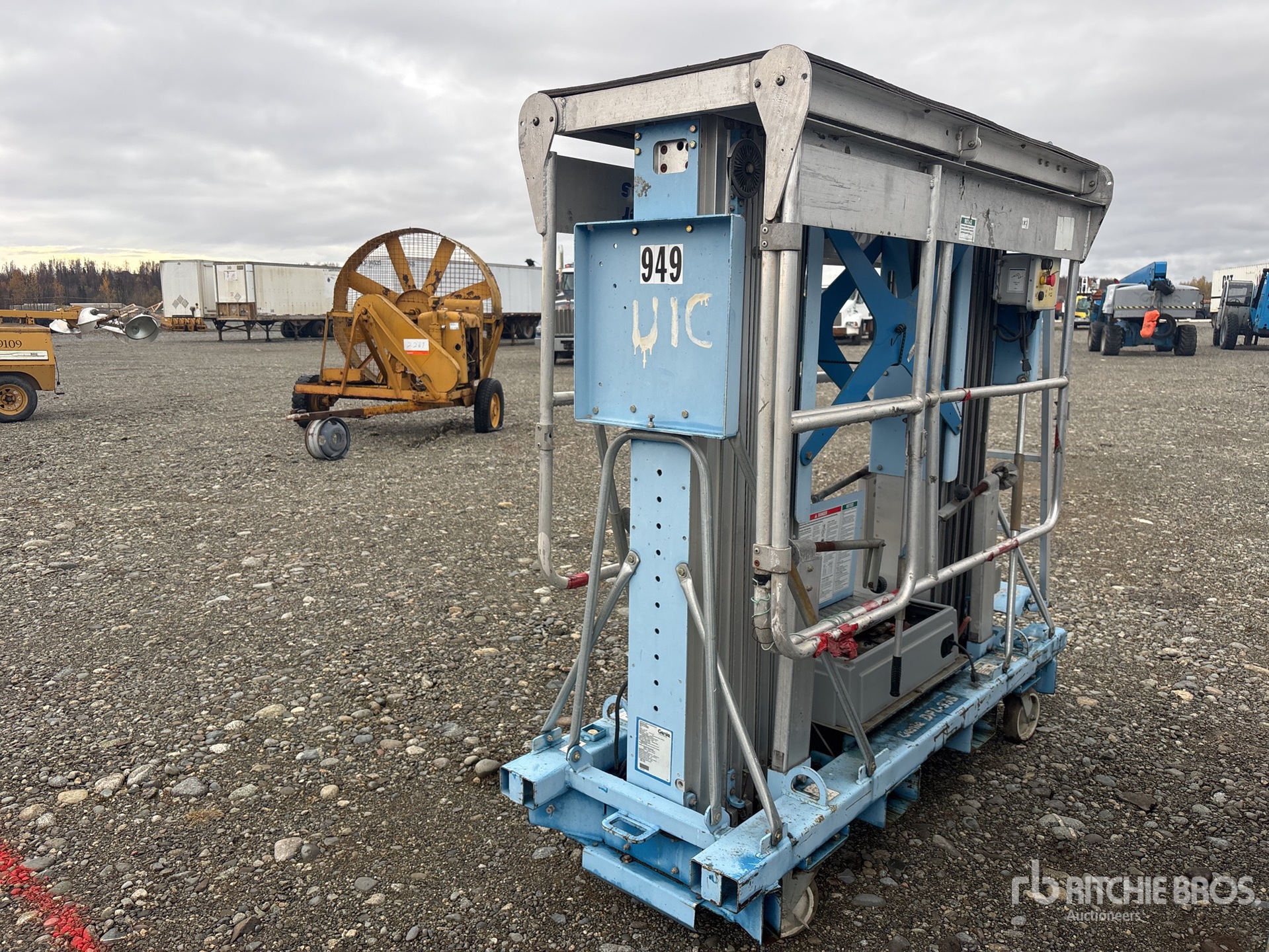 2008 Genie DPL-35S