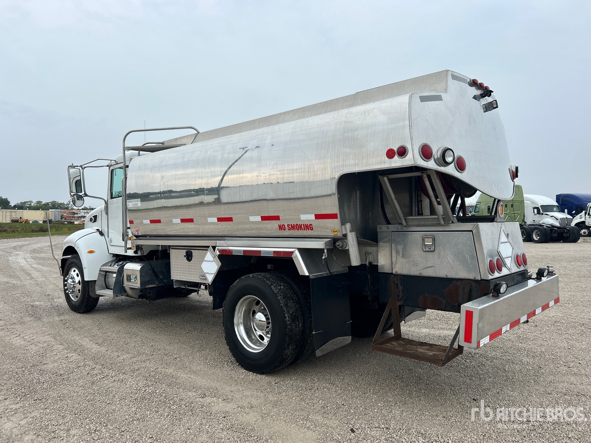 2012 Peterbilt 337