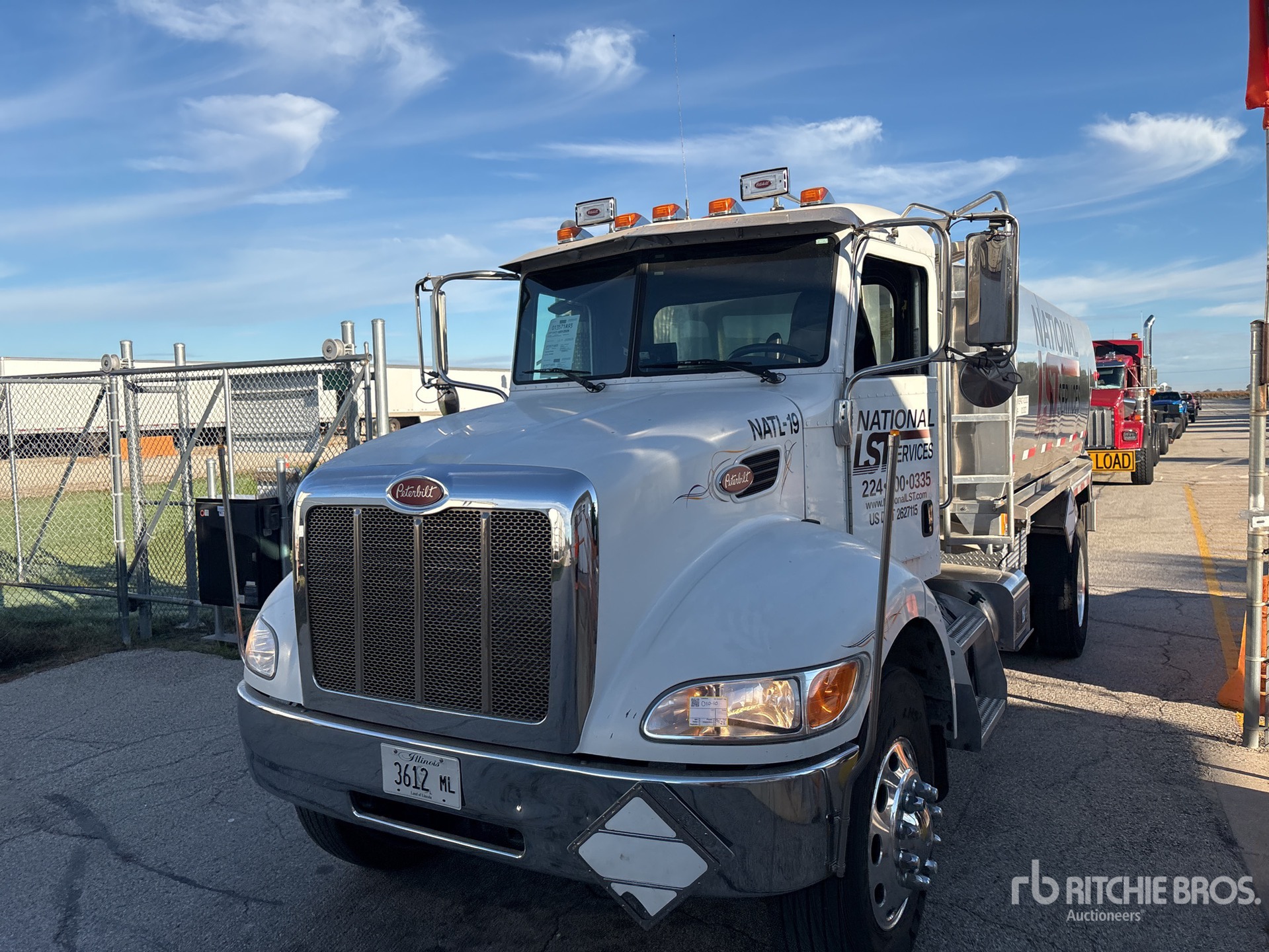 2012 Peterbilt 337