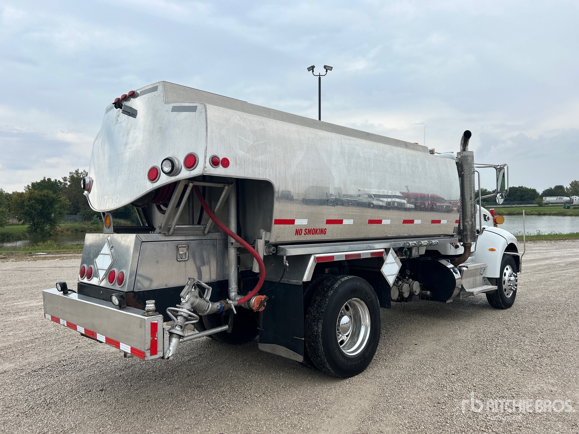 2012 Peterbilt 337