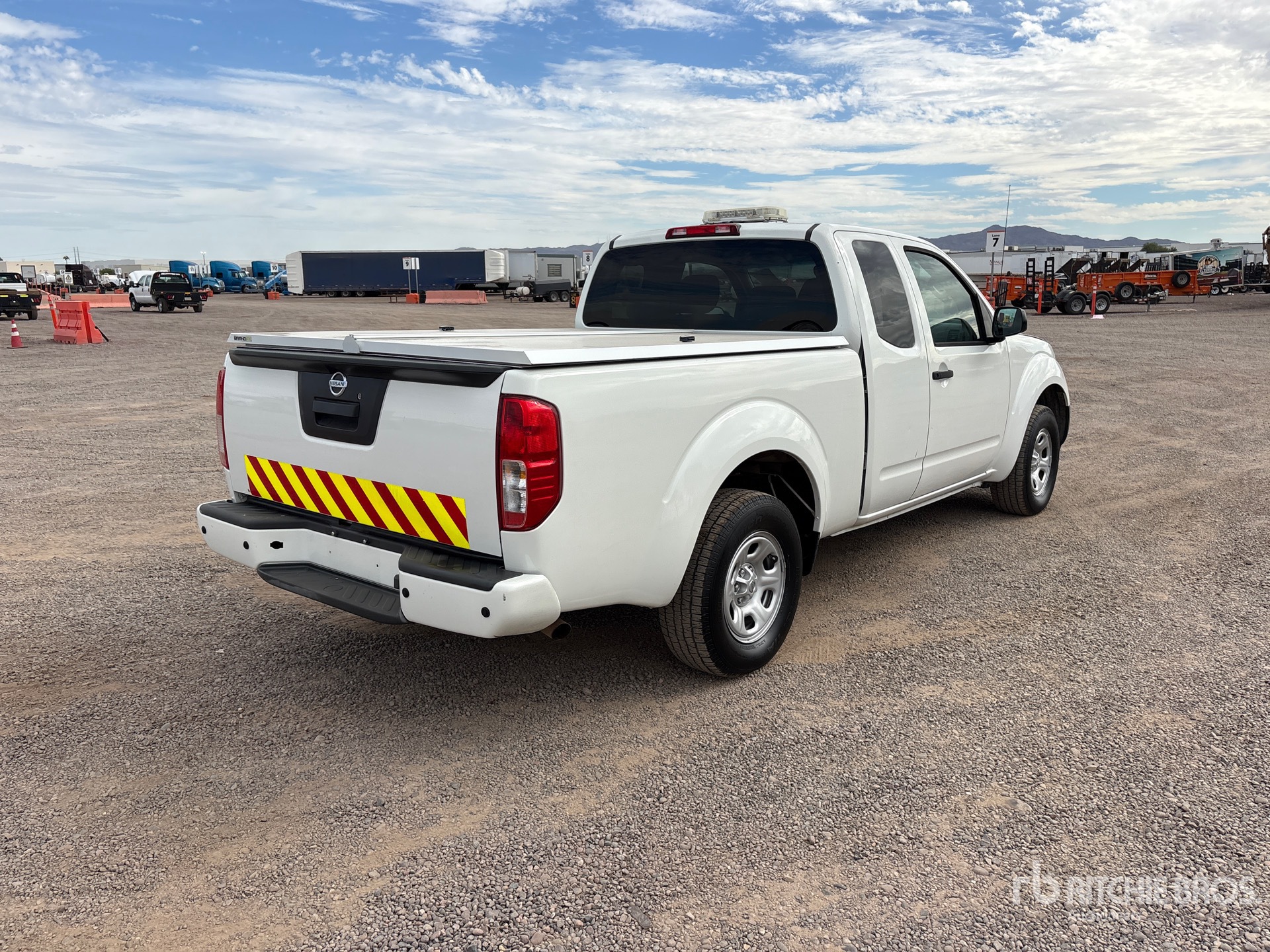 2017 Nissan FRONTIER