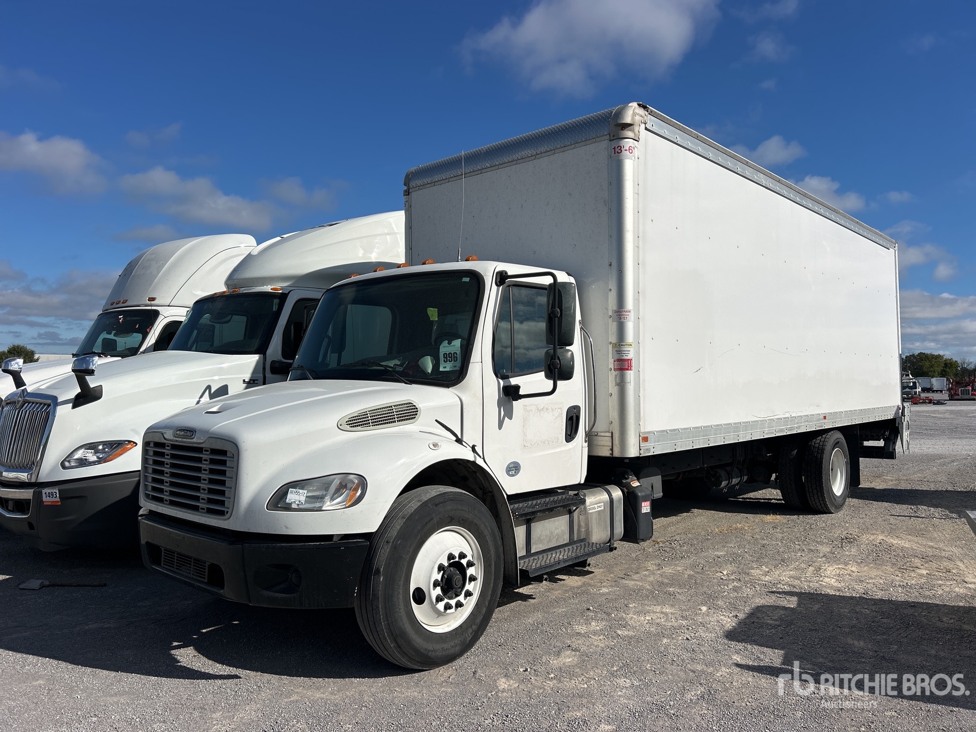 2021 Freightliner M2 106
