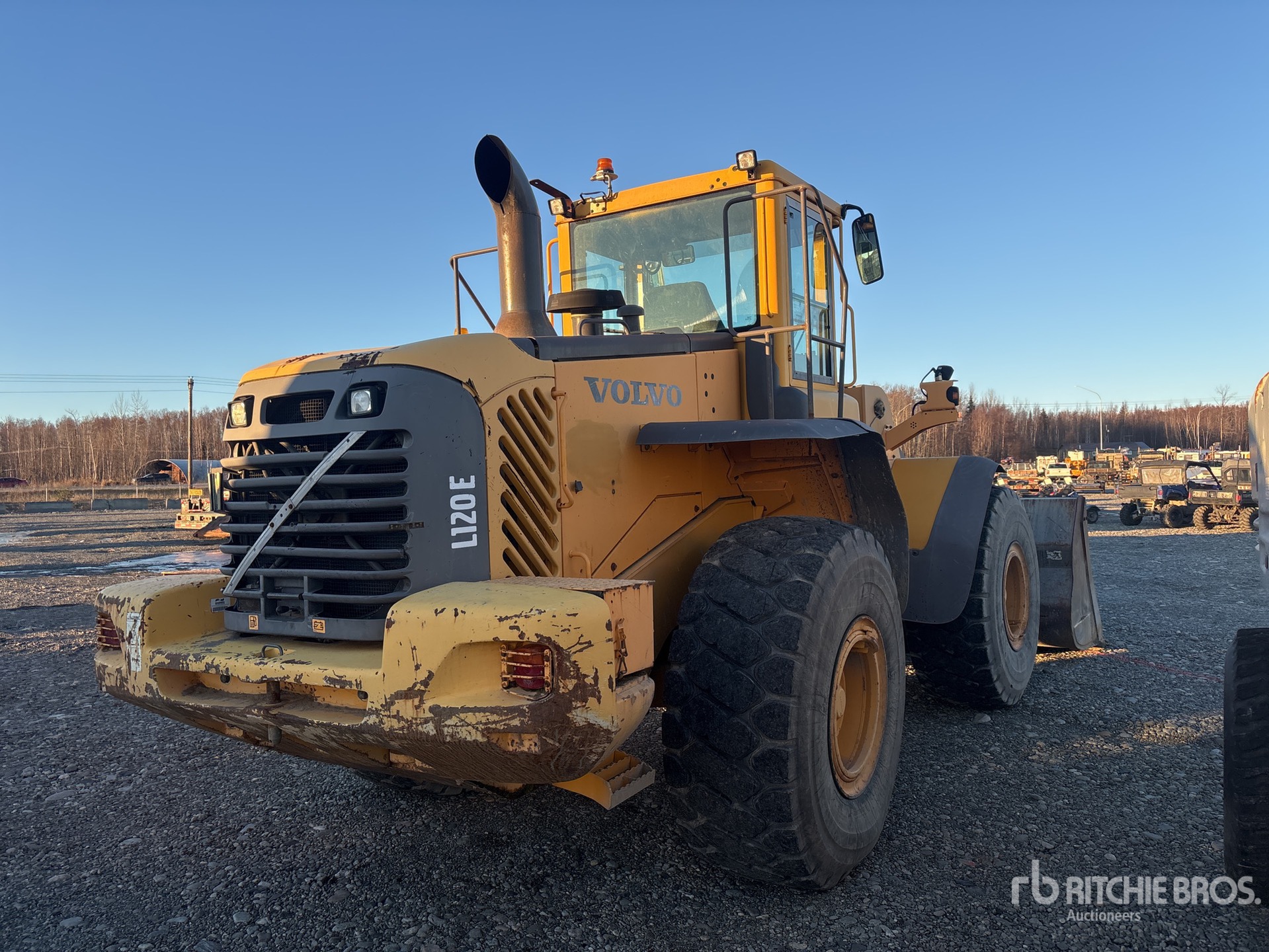 2003 Volvo L120E