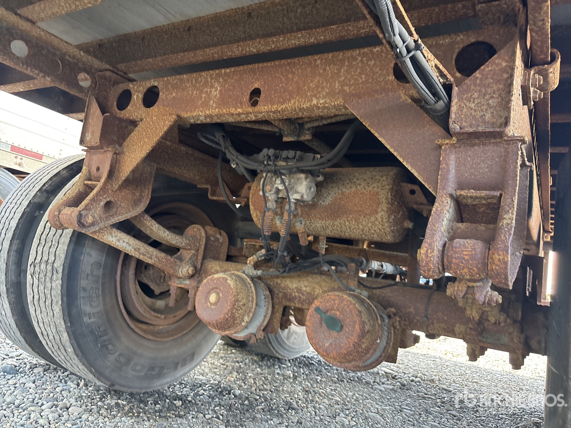 2000 Hyundai V12480152JSA