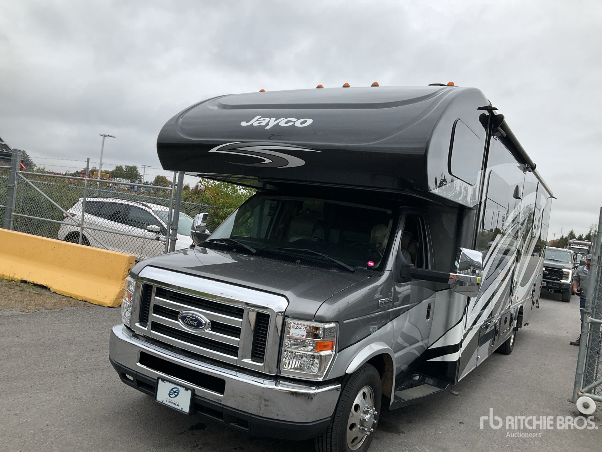 2019 Jayco M-31FSP