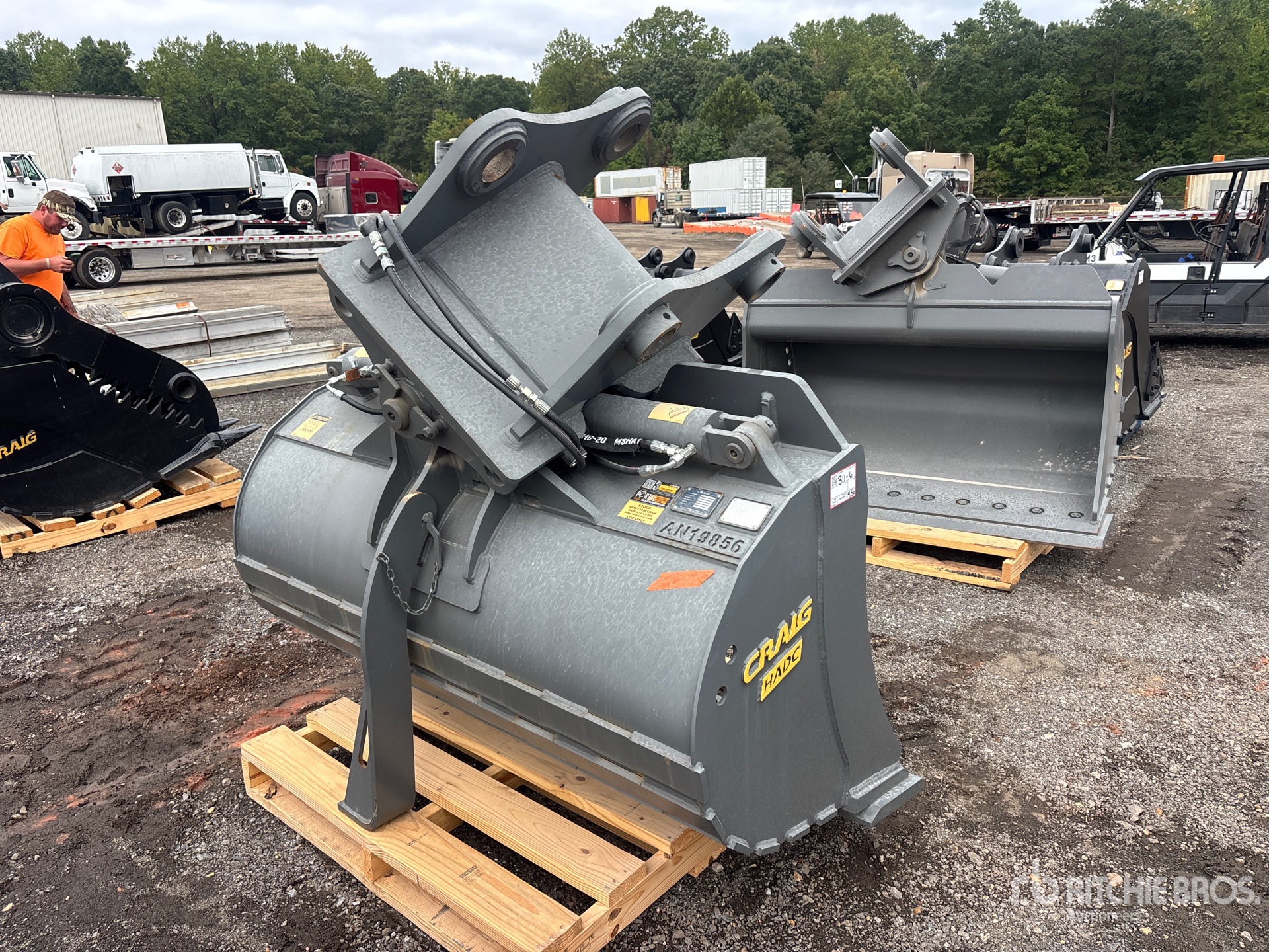 Craig 72 IN HYDRAULIC TILTING - FITS  ...