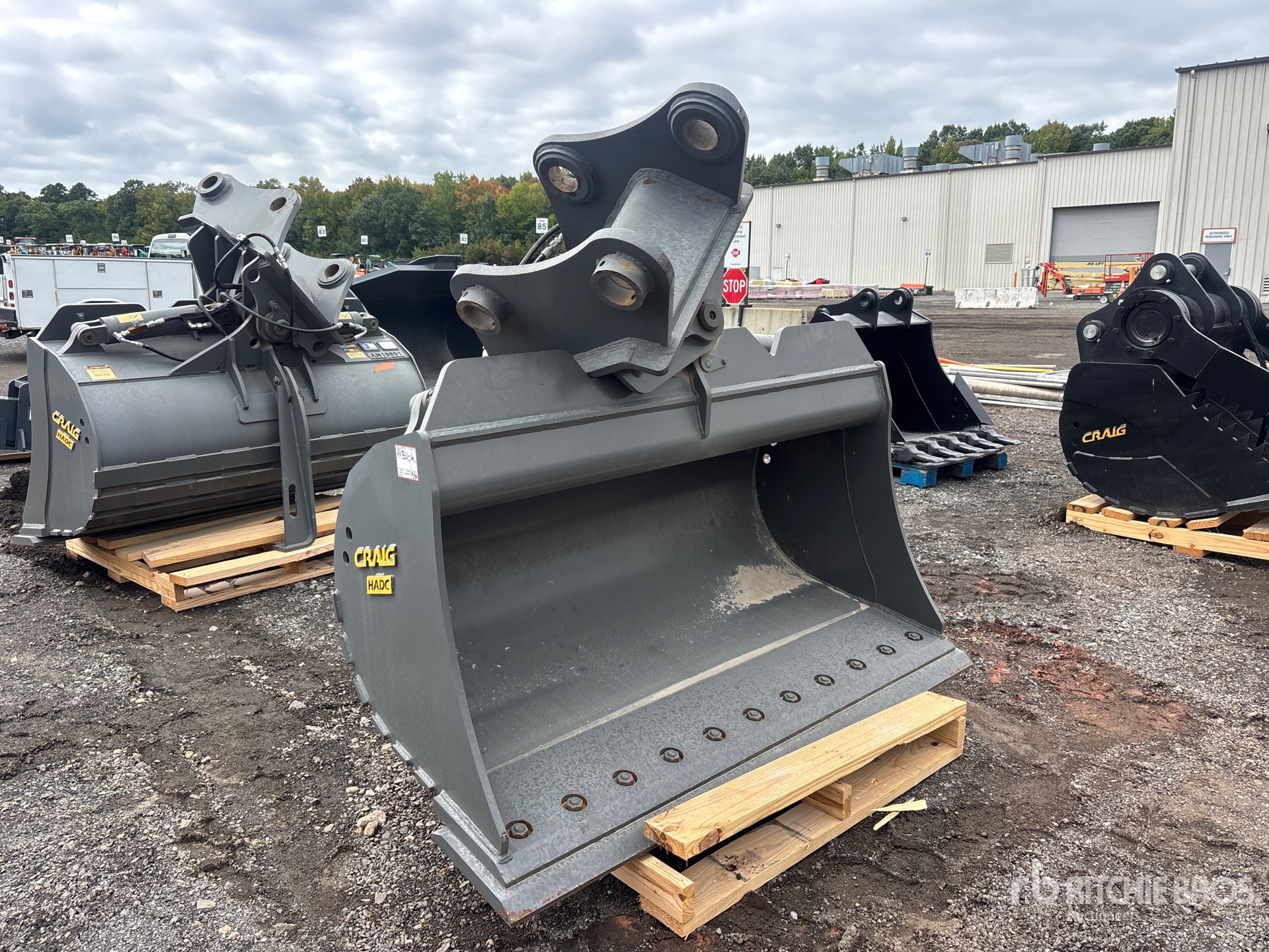 Craig 72 IN HYDRAULIC TILTING - FITS  ...