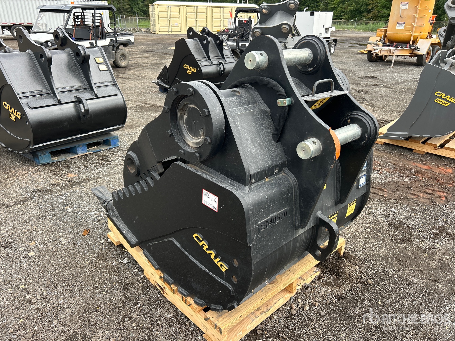Craig 48 in 1.25 cyd Trenching - Fits ...
