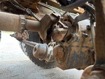 Underbody with Center Drive Axle