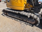 Undercarriage with Right Track Shoes