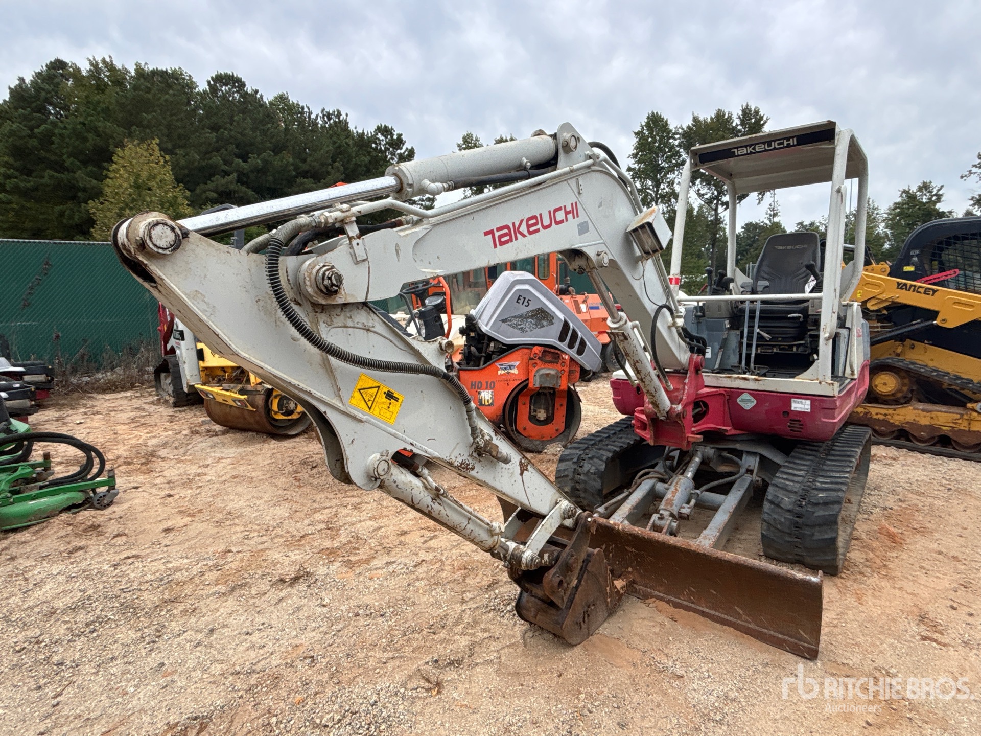 Photo of 2014 Takeuchi TB235