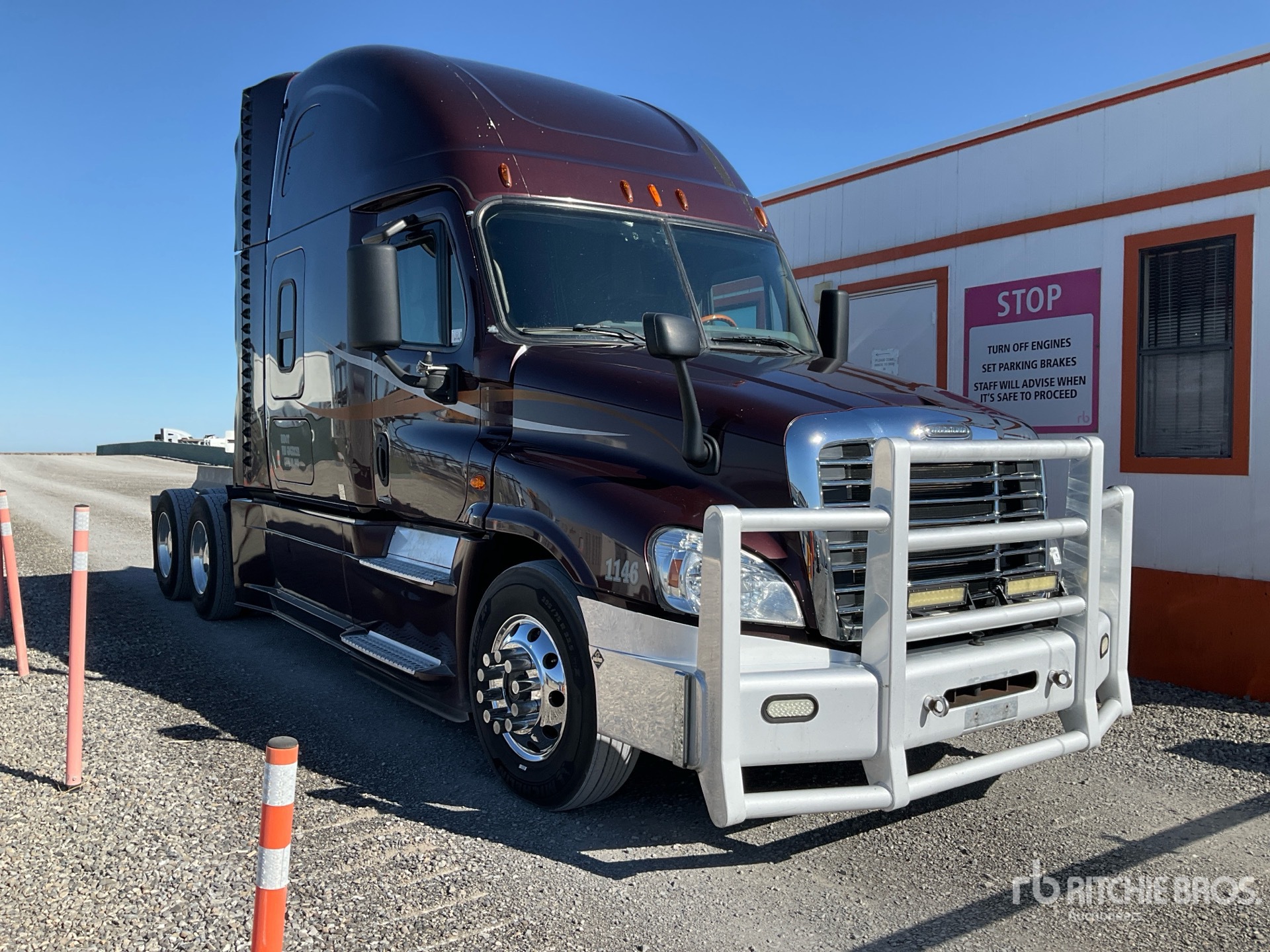 2016 Freightliner CASCADIA 125