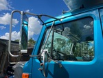 Cab with Mirrors