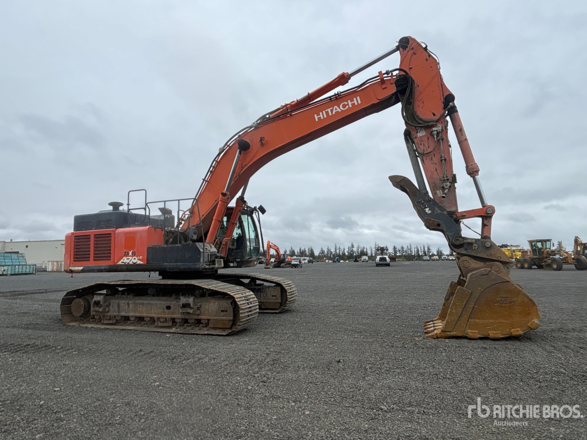 2017 Hitachi ZX470LC-6