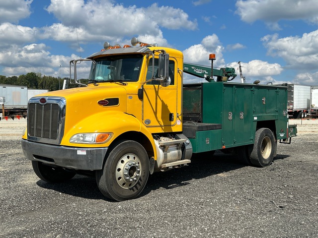 2015 Peterbilt 337 4x2 Service Truck