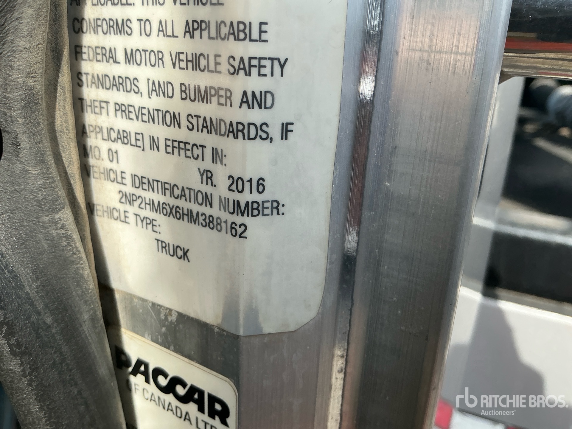 2017 Peterbilt 330