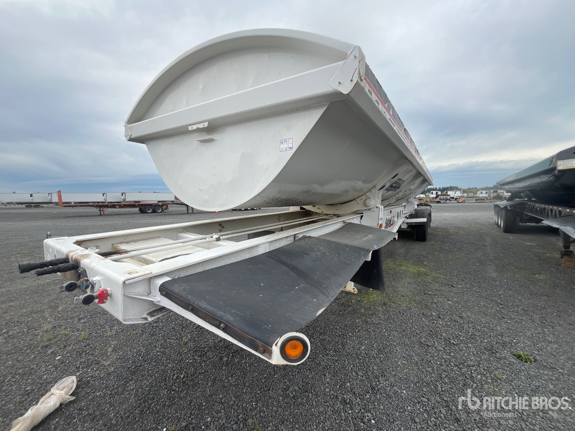 2006 SiDumpr 38 FT QUAD/A