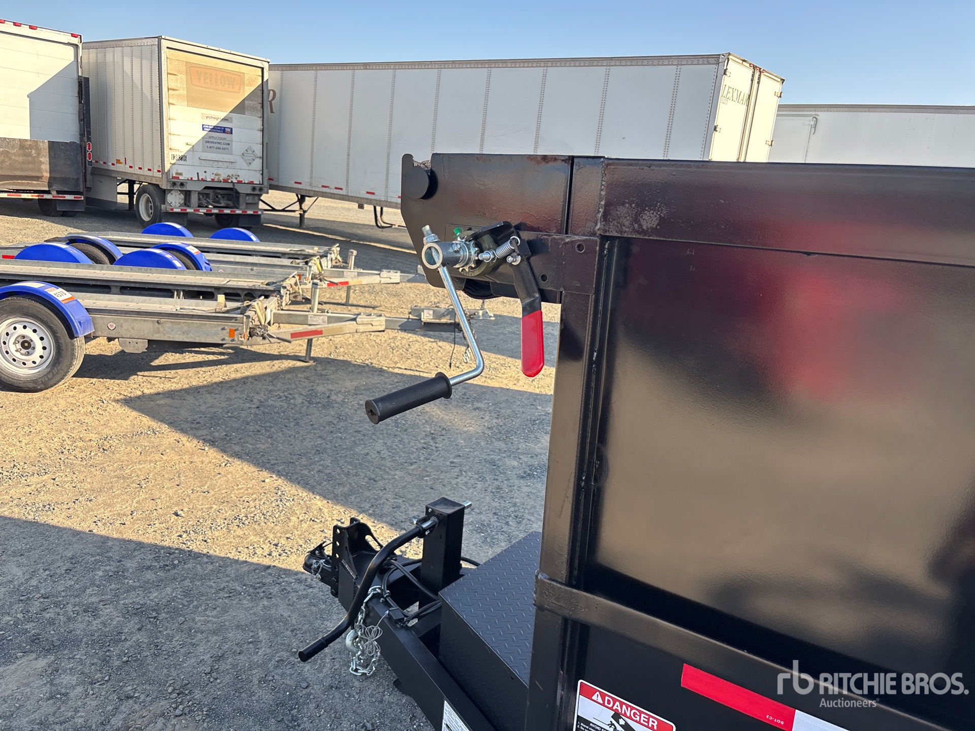 2027 DENTON 14 FT T/A