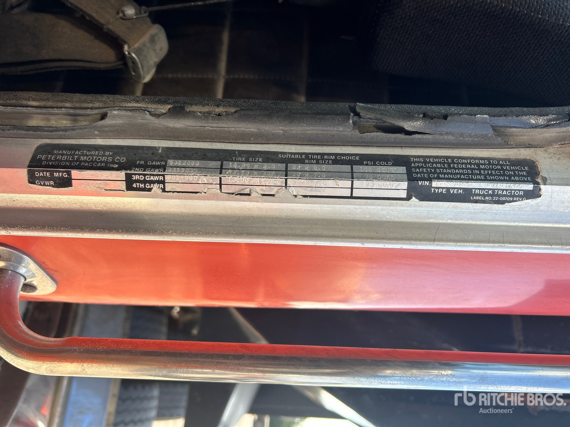 1985 Peterbilt 359