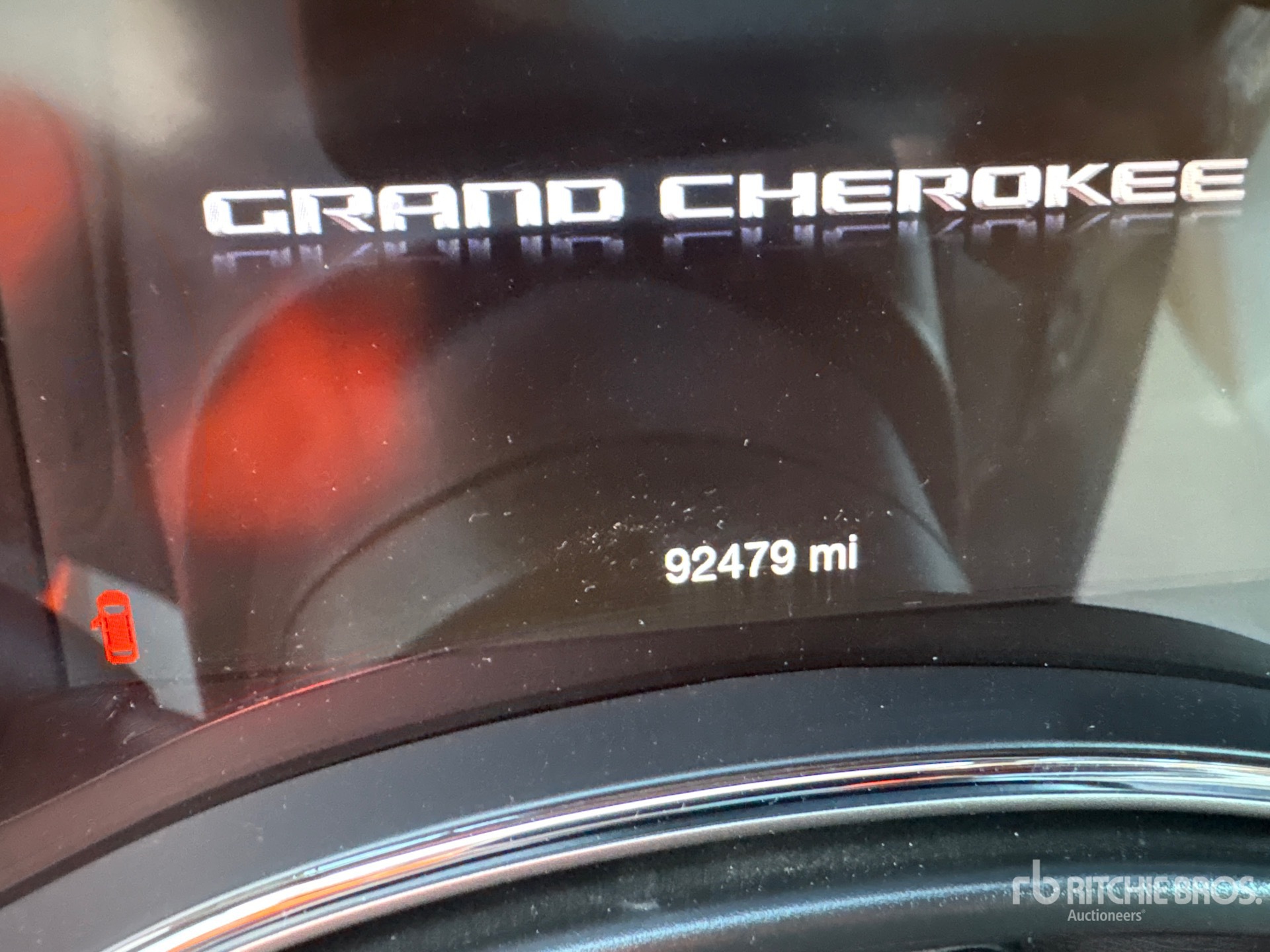 2020 Jeep GRAND CHEROKEE