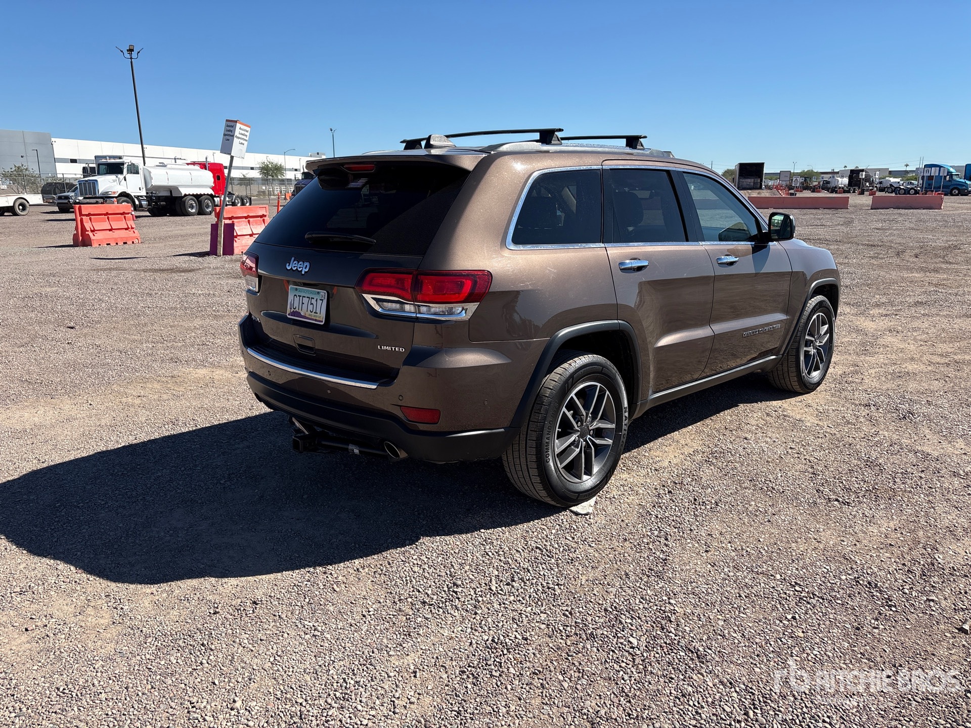 2020 Jeep GRAND CHEROKEE