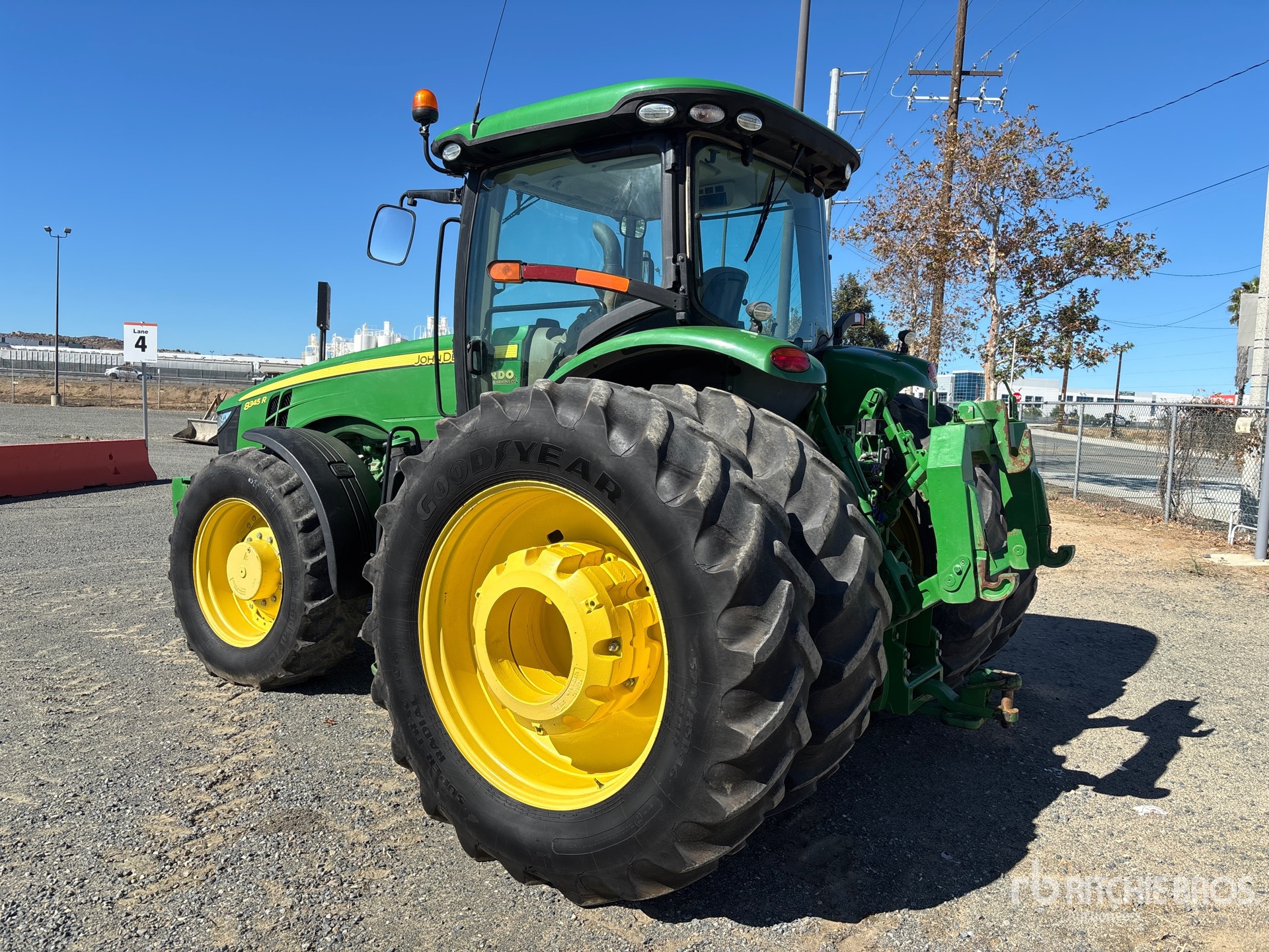 2017 John Deere 8345R