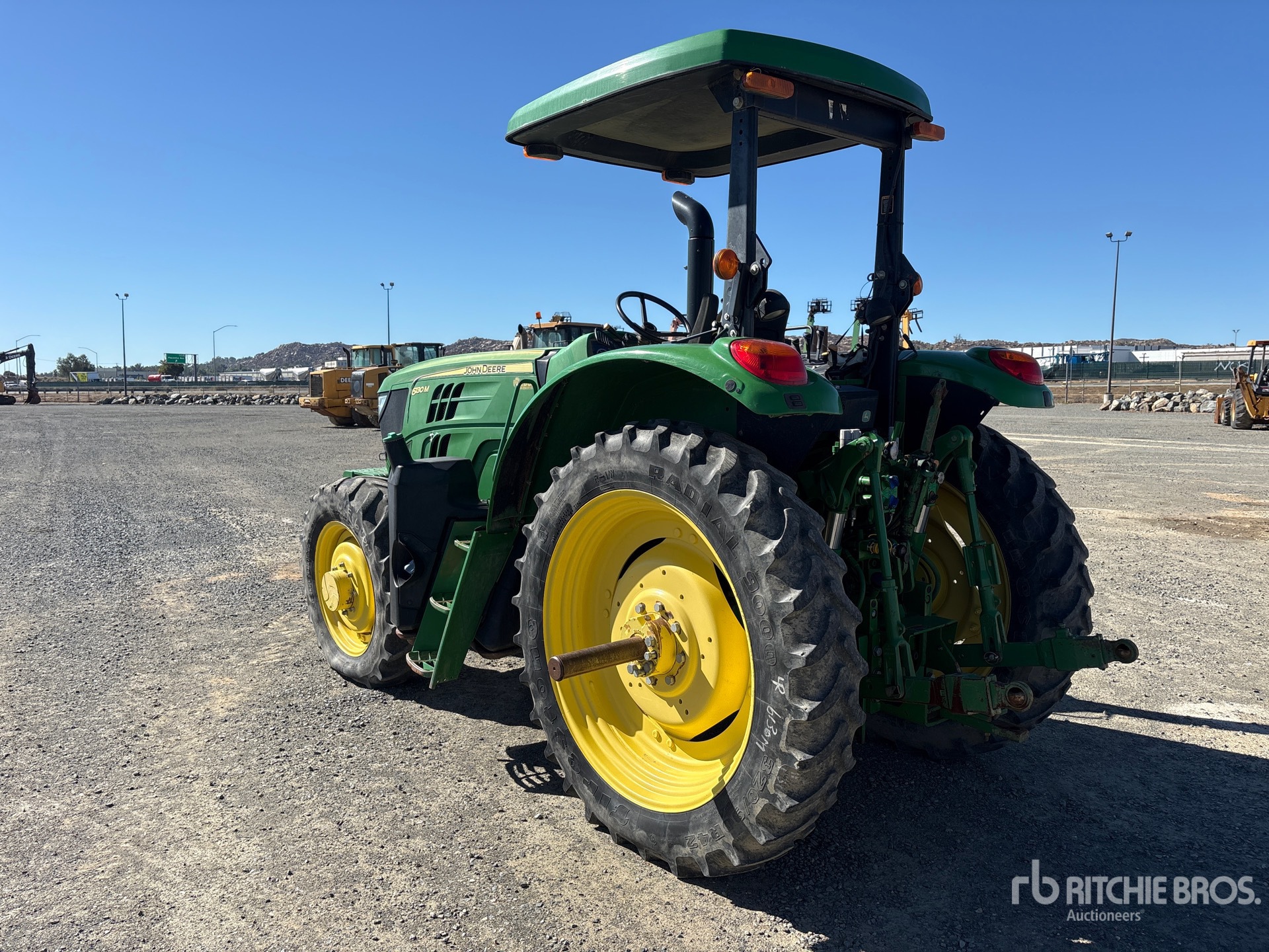 2017 John Deere 6130M