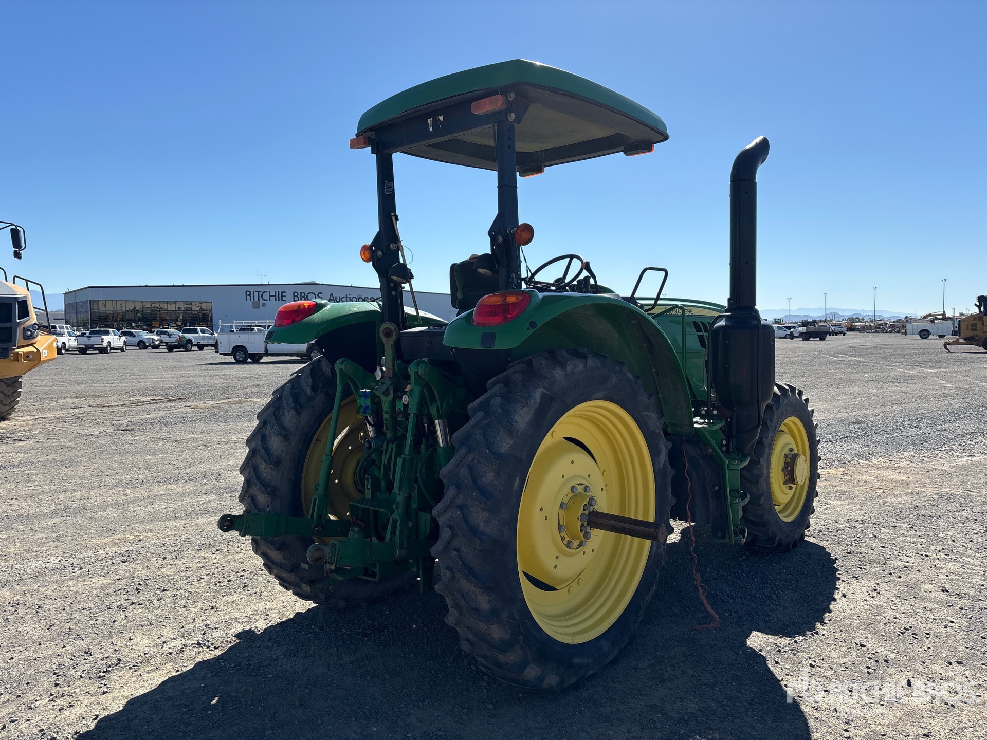 2017 John Deere 6130M
