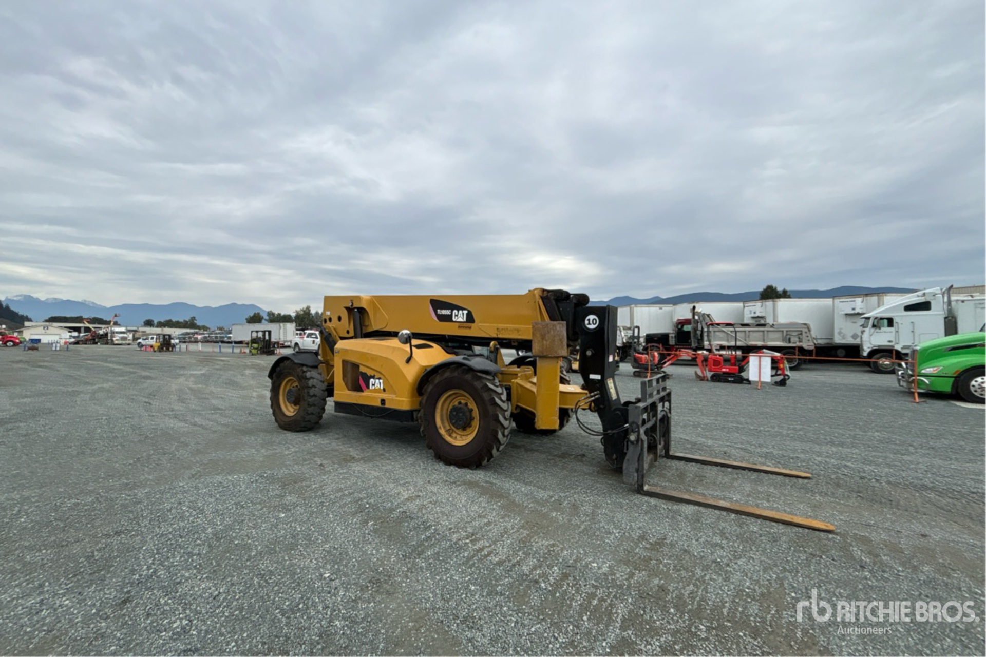 2014 Caterpillar TL1055C