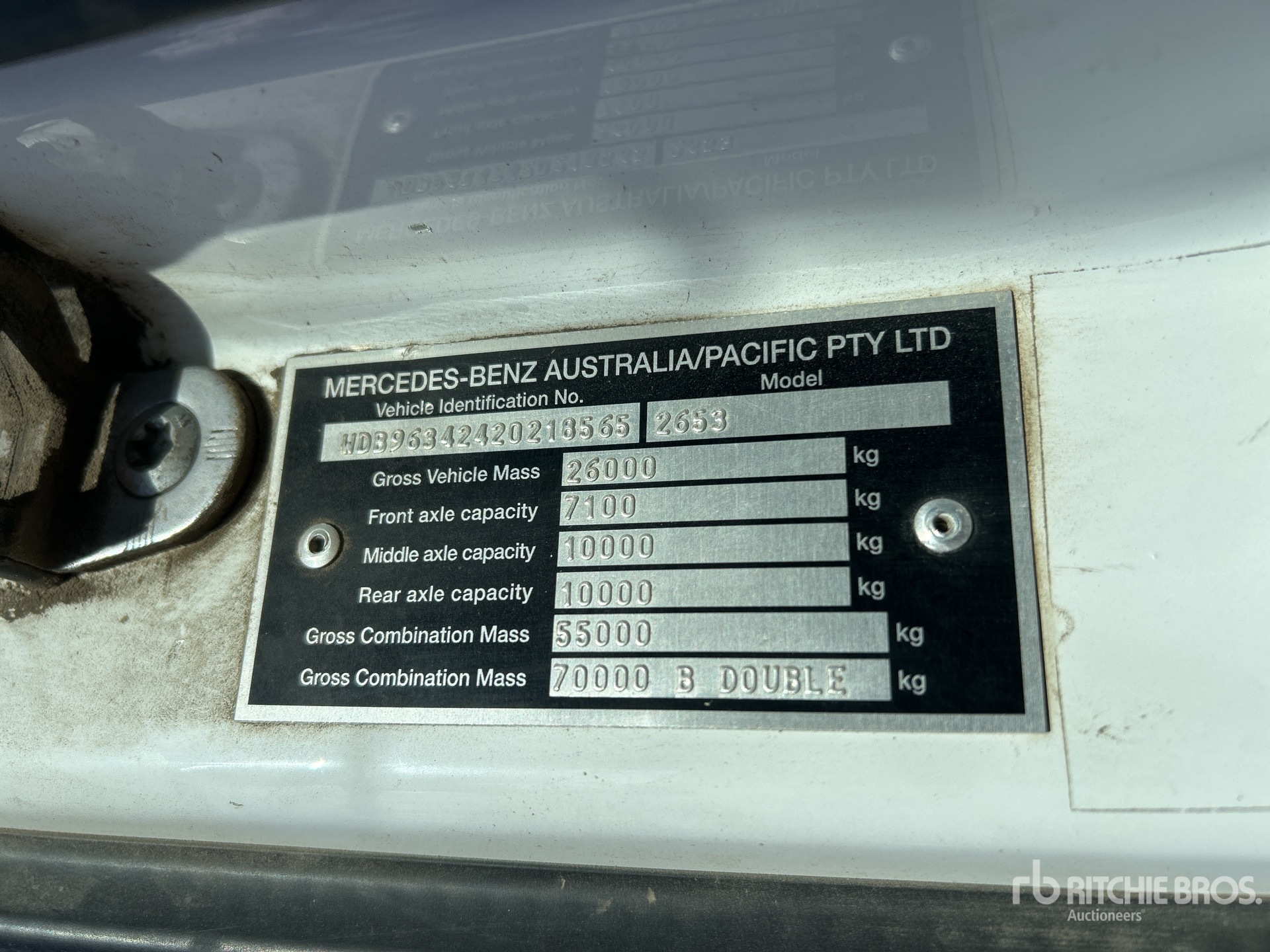 2018 Mercedes-Benz 2653
